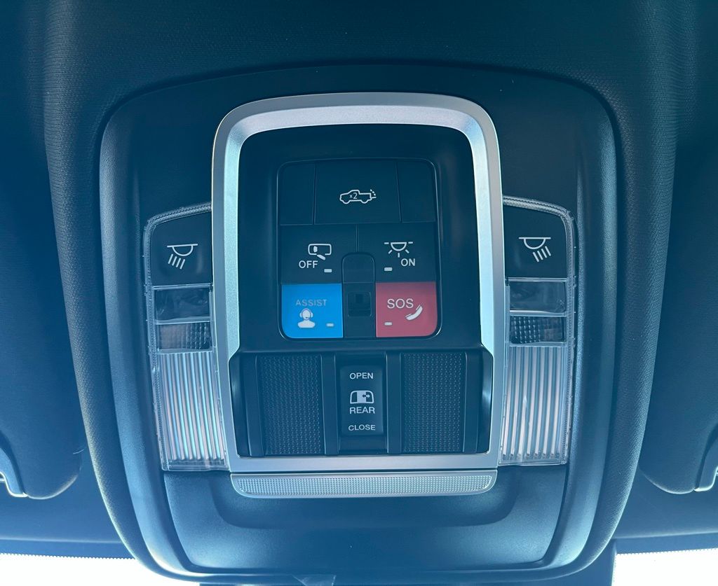 2026 RAM 2500 Laramie - Photo 26