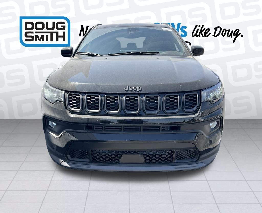 2025 Jeep Compass Latitude photo 2