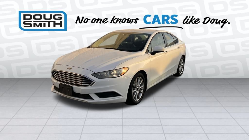 2017 Ford Fusion SE's photo