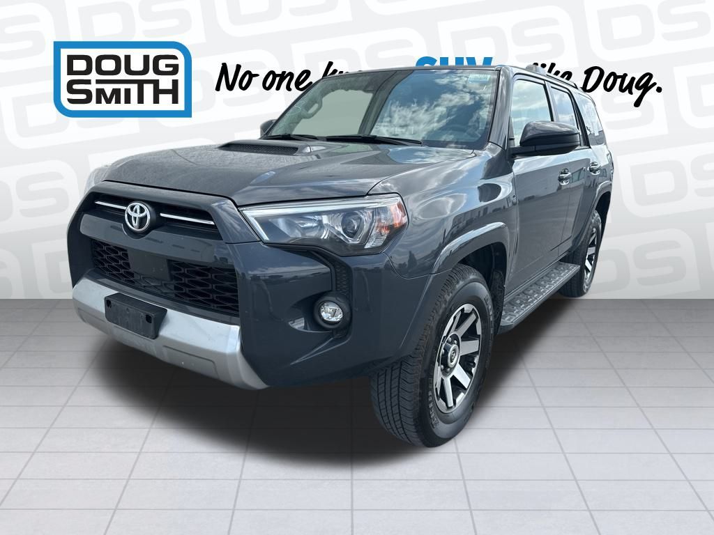 2024 Toyota 4Runner TRD Off-Road photo 3