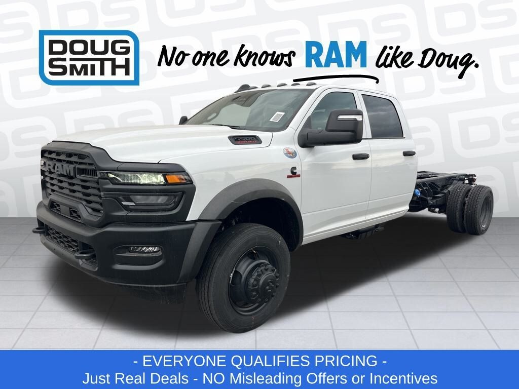New 2025 Ram 5500 Chassis Cab TRADESMAN CREW 4X4 84' CA Pickup
