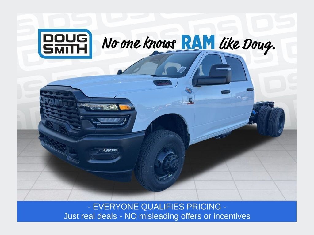 New 2026 Ram 3500 Chassis Cab 3500 TRADESMAN CREW CAB CHASSIS 4X4 60' CA Pickup
