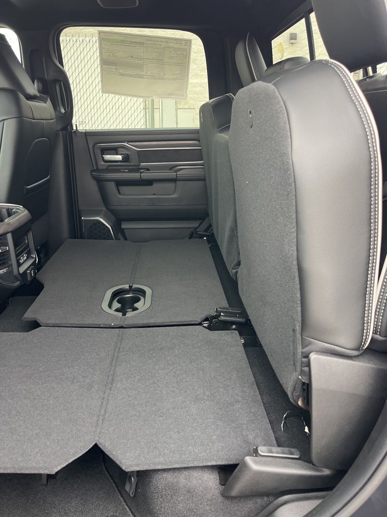 2026 RAM 2500 Laramie - Photo 30