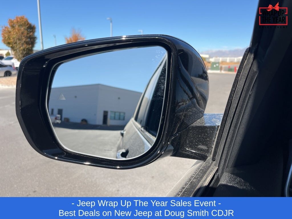 New 2025 Jeep Grand Cherokee L ALTITUDE 4X4 Sport Utility