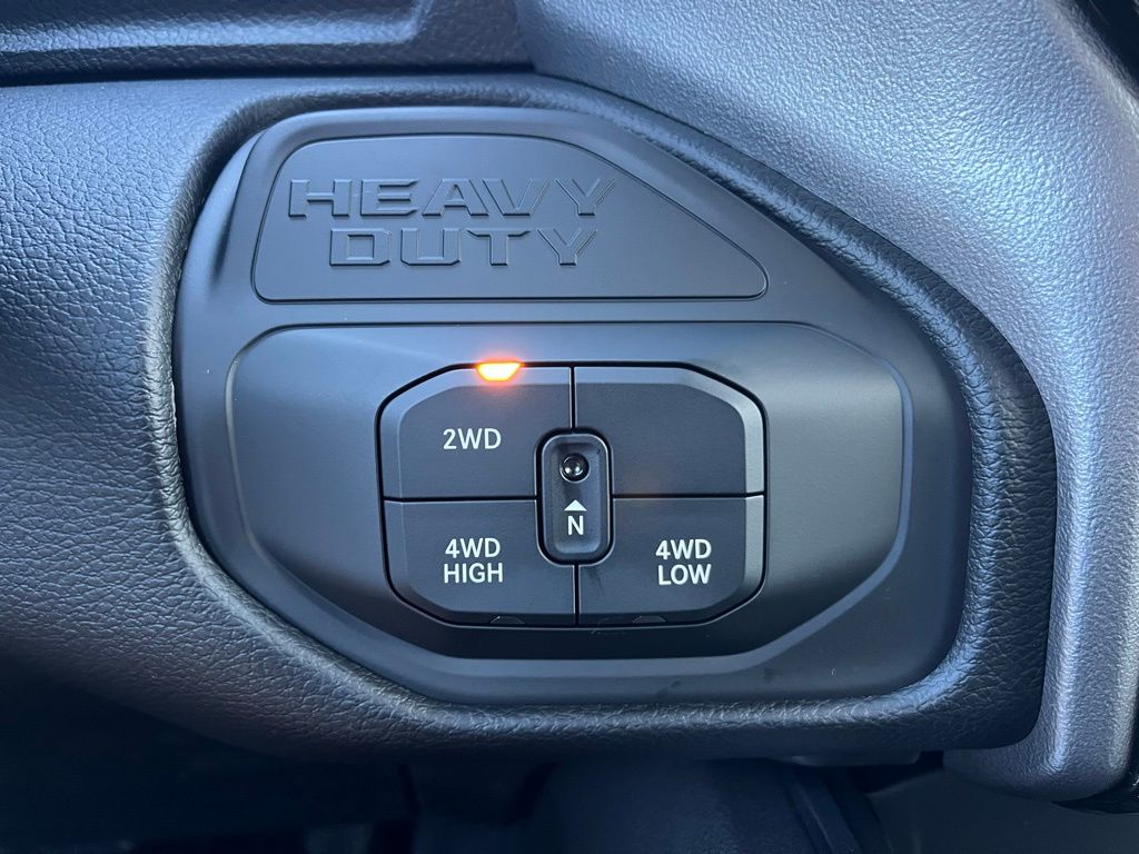 2026 RAM 2500 Laramie - Photo 24