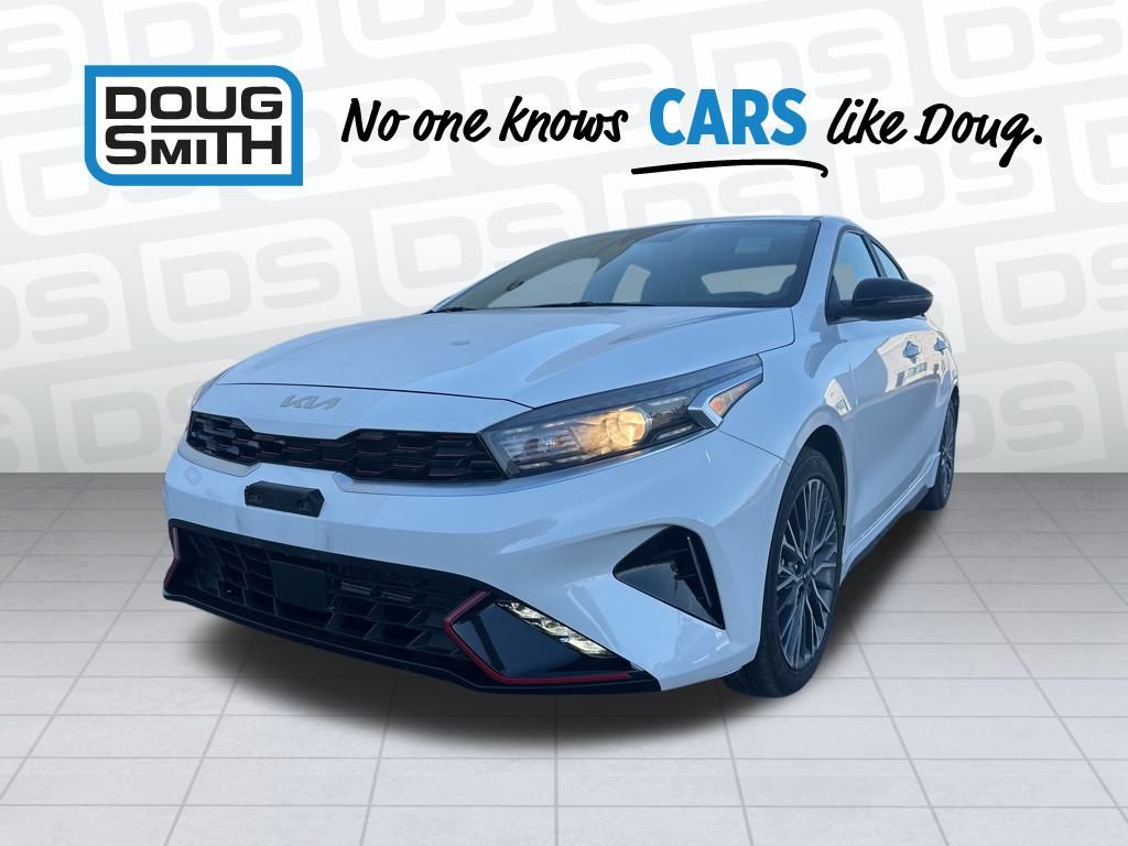 2024 Kia Forte GT-Line photo 3