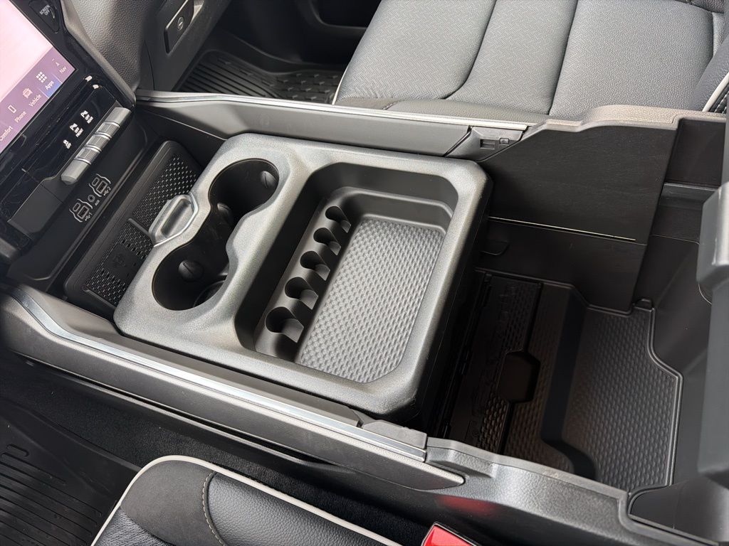 2026 RAM 1500 Laramie - Photo 20