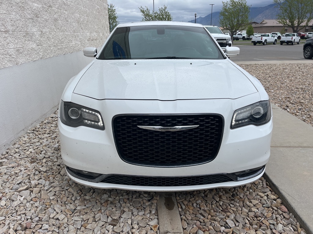 Used 2015 Chrysler 300 S with VIN 2C3CCAGG6FH787090 for sale in Spanish Fork, UT