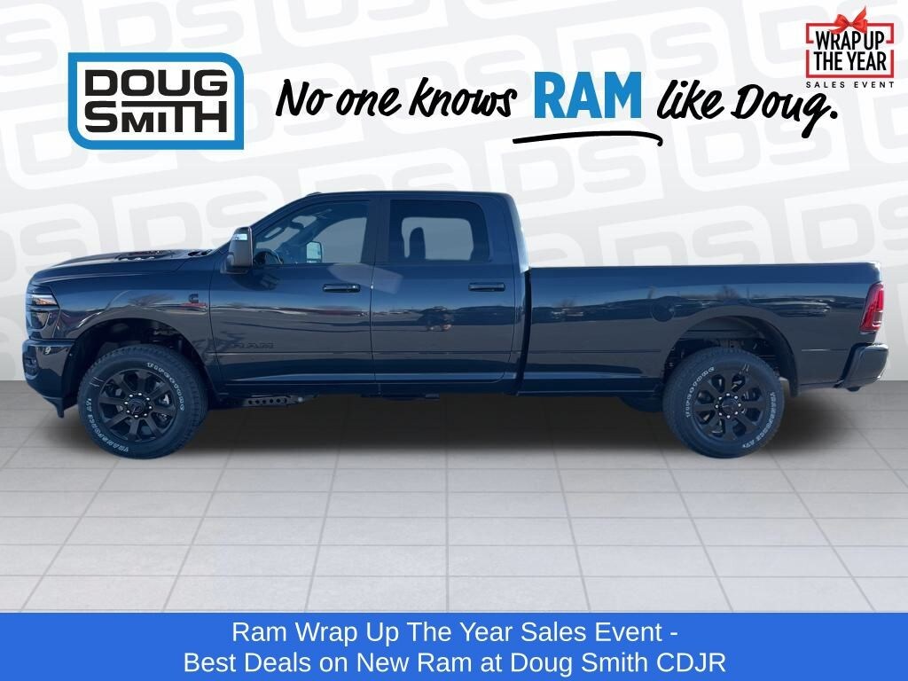 New 2026 Ram 3500 LARAMIE CREW CAB 4X4 8' BOX Pickup