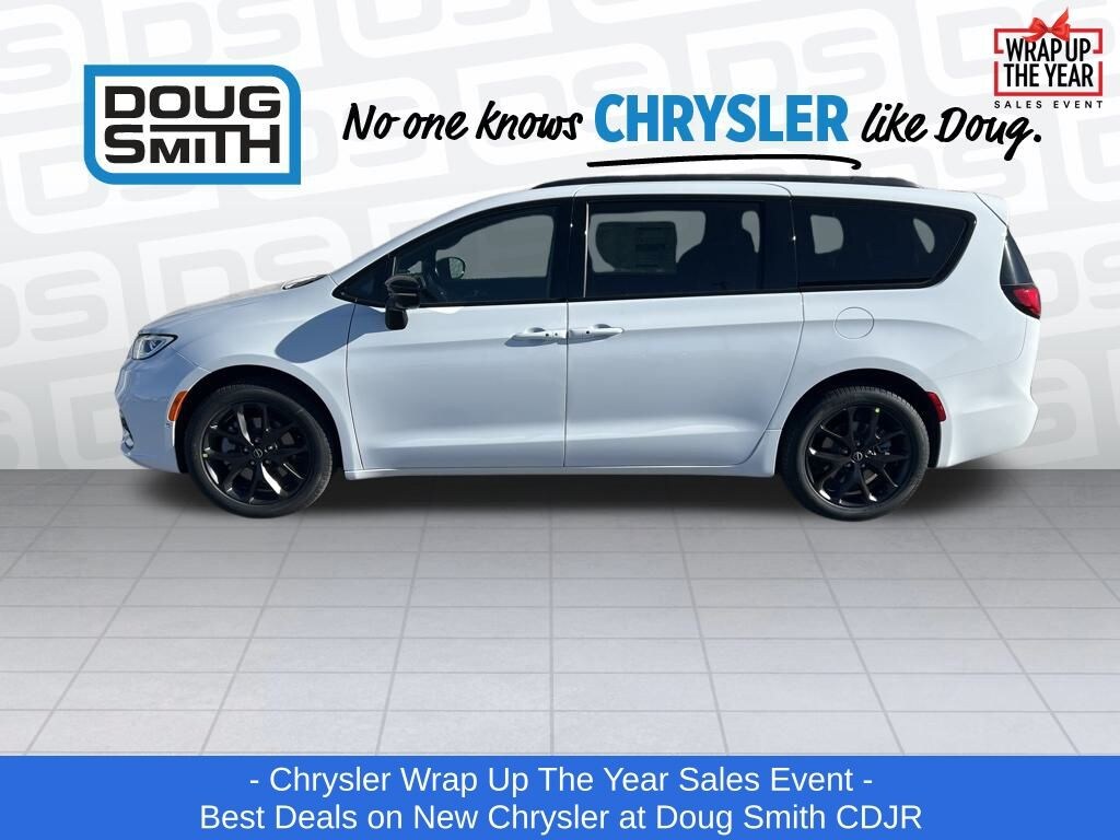 New 2026 Chrysler Pacifica SELECT AWD Passenger Van