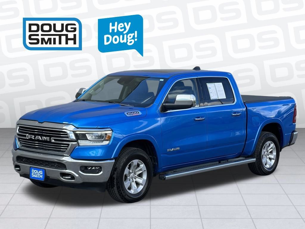 2022 RAM 1500 Laramie 4x4 Crew Cab 5'7's photo