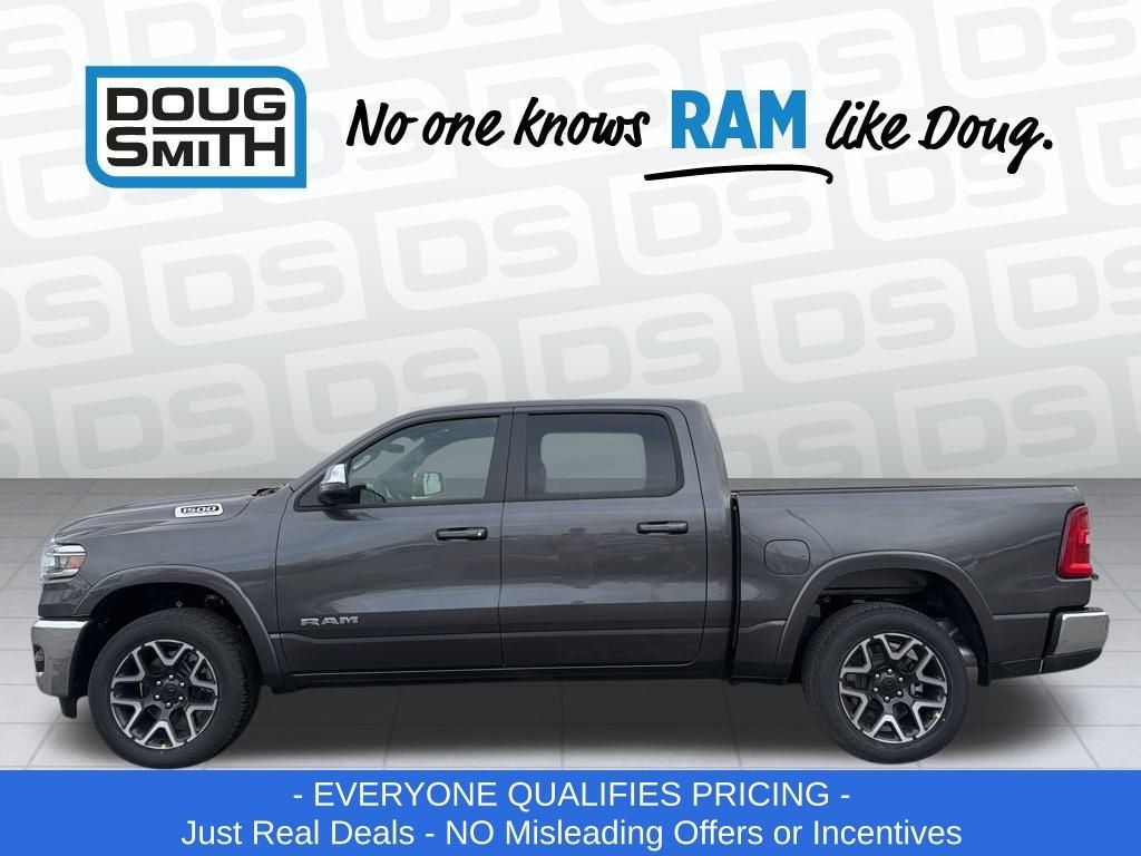 New 2026 Ram 1500 LARAMIE CREW CAB 4X4 5'7 BOX Pickup