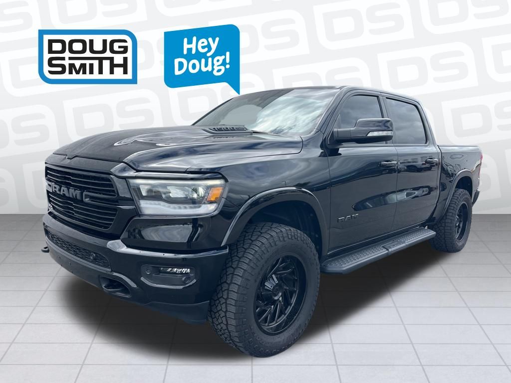 2022 RAM 1500 Laramie 4x4 Crew Cab 5'7's photo