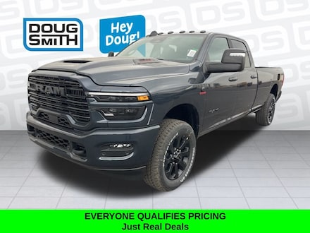 2026 Ram 2500 LARAMIE CREW CAB 4X4 8' BOX Pickup