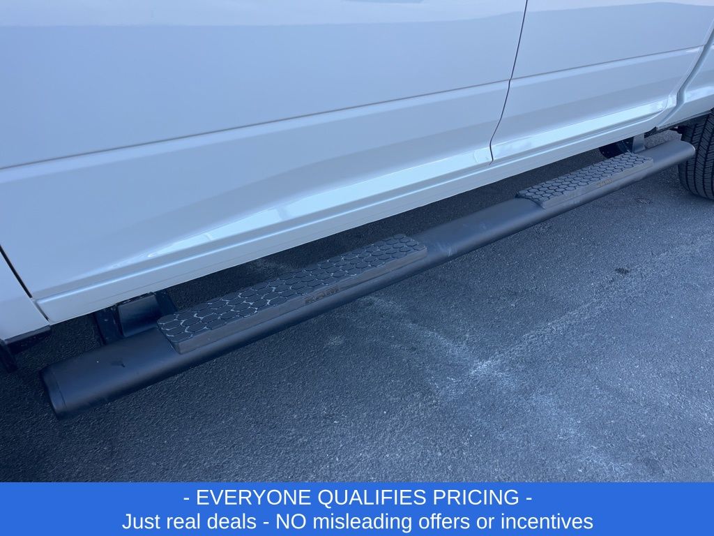 2025 Ram 2500 Tradesman photo 4