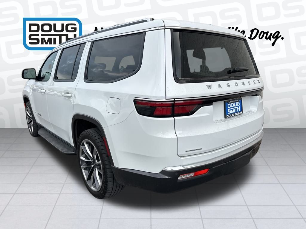2022 Jeep Wagoneer Series II photo 2