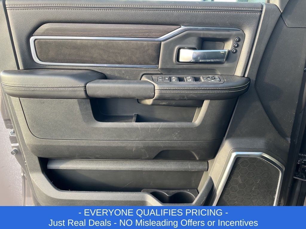 New 2026 Ram 2500 LARAMIE MEGA CAB 4X4 6'4 BOX Pickup