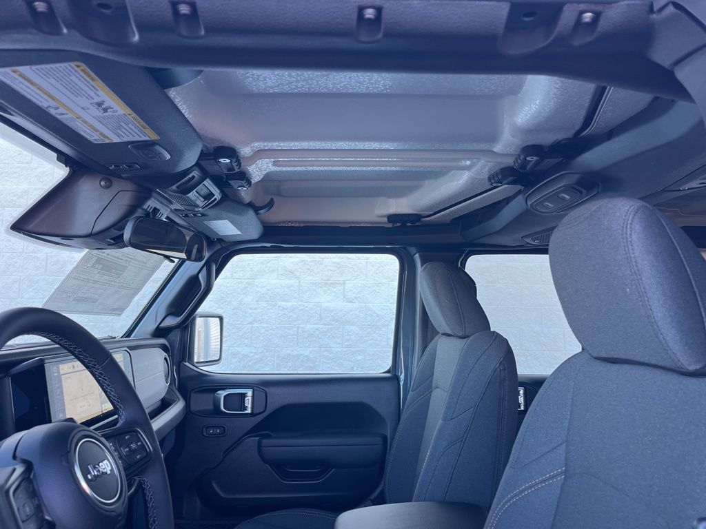 2026 Jeep Wrangler 4-Door Willys - Photo 22