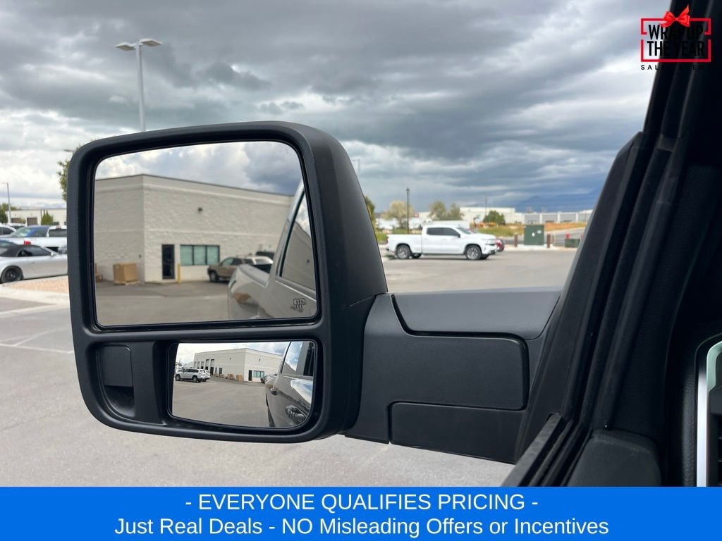 New 2026 Ram 3500 BIG HORN CREW CAB 4X4 8' BOX Pickup