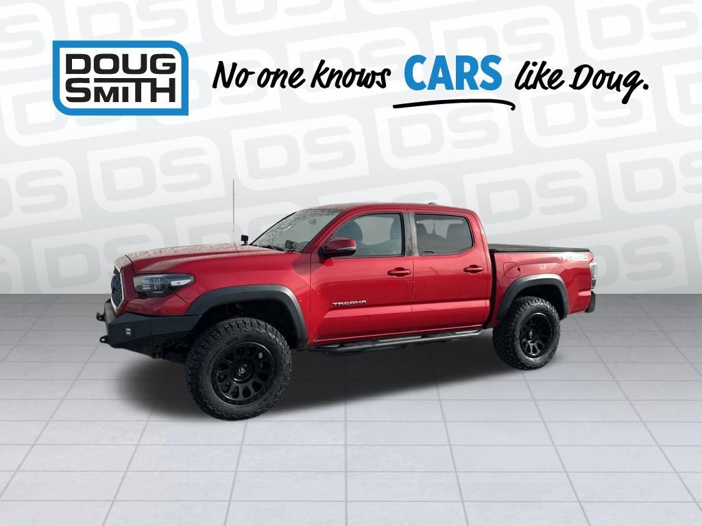 2019 Toyota Tacoma SR5's photo