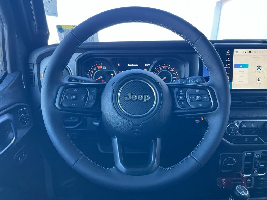 2026 Jeep Wrangler 4-Door Willys - Photo 11