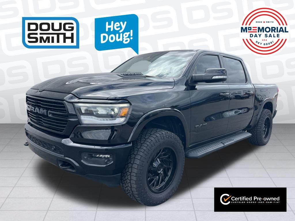 2022 RAM 1500 Laramie 4x4 Crew Cab 5'7's photo