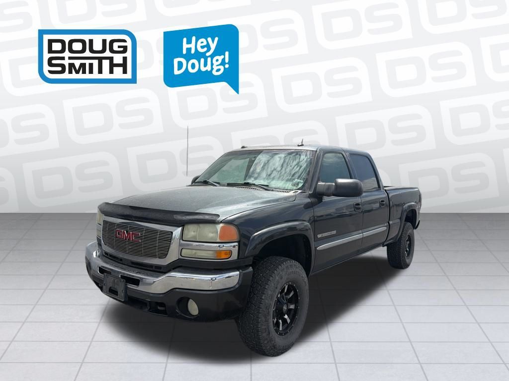 2004 GMC Sierra SLT 4WD Crew Cab SWB's photo
