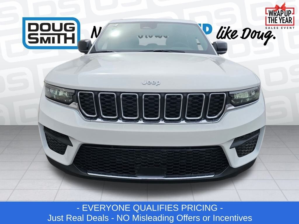 New 2025 Jeep Grand Cherokee LAREDO 4X4 Sport Utility