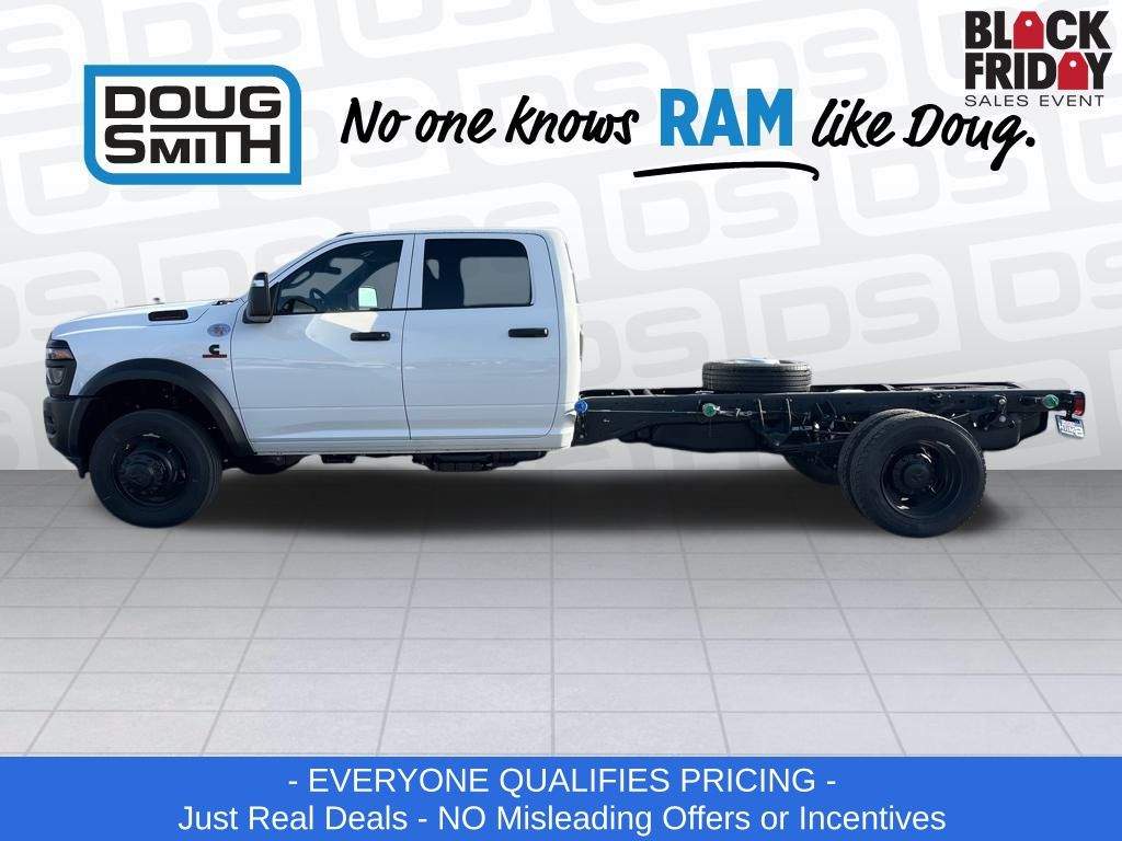 2026 Ram 5500 Tradesman photo 2