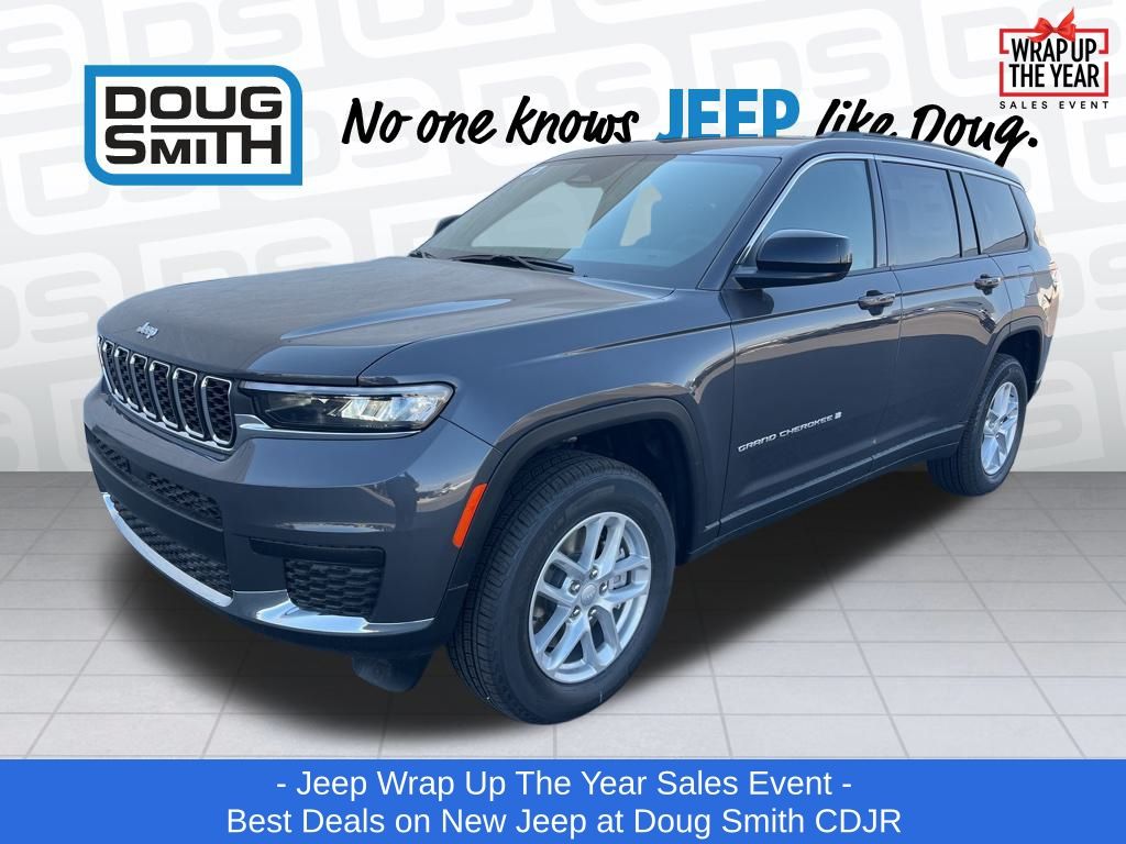 2025 Jeep Grand Cherokee L Laredo's photo