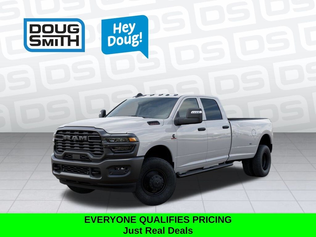 New 2026 Ram 3500 TRADESMAN CREW CAB 4X4 8' BOX Pickup
