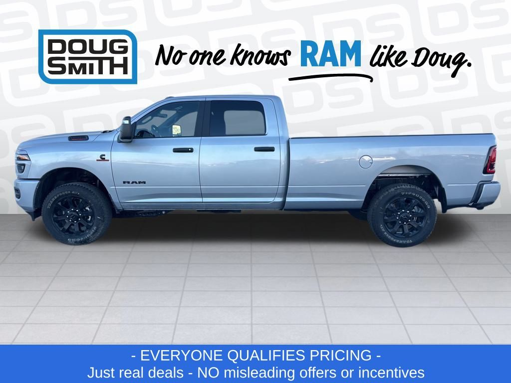 2026 Ram 3500 Big Horn photo 3