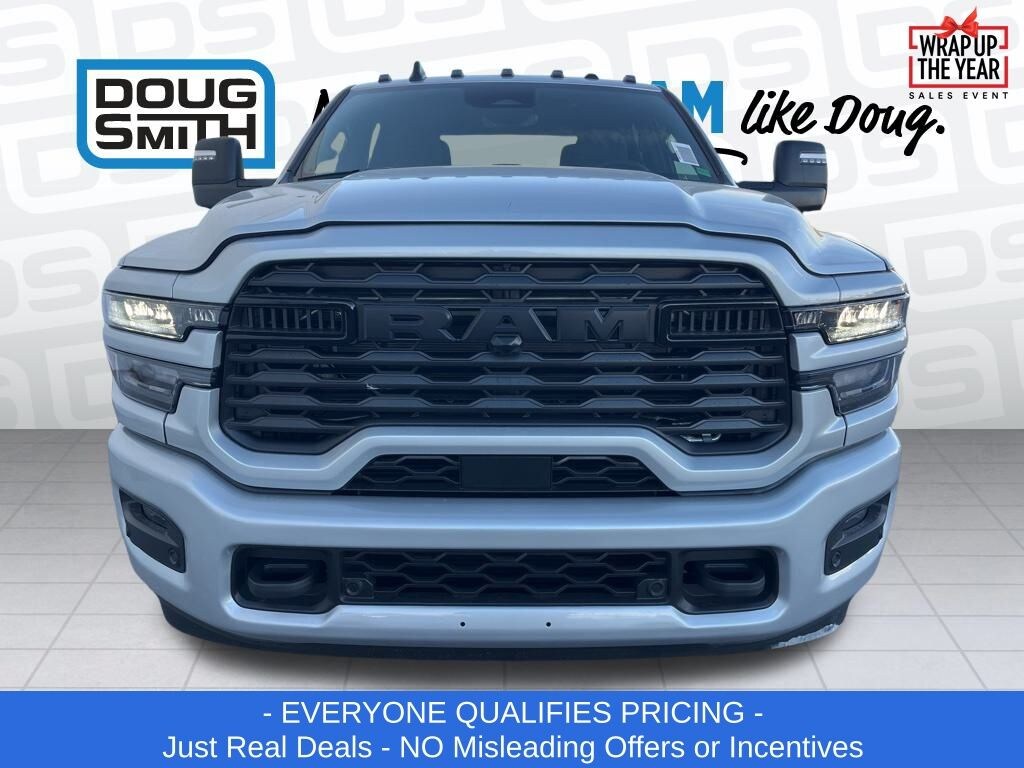 New 2026 Ram 3500 BIG HORN CREW CAB 4X4 8' BOX Pickup