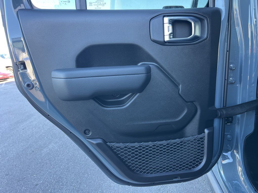 2026 Jeep Wrangler 4-Door Willys - Photo 23