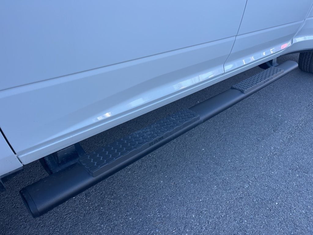 New 2026 Ram 3500 TRADESMAN CREW CAB 4X4 8' BOX Pickup