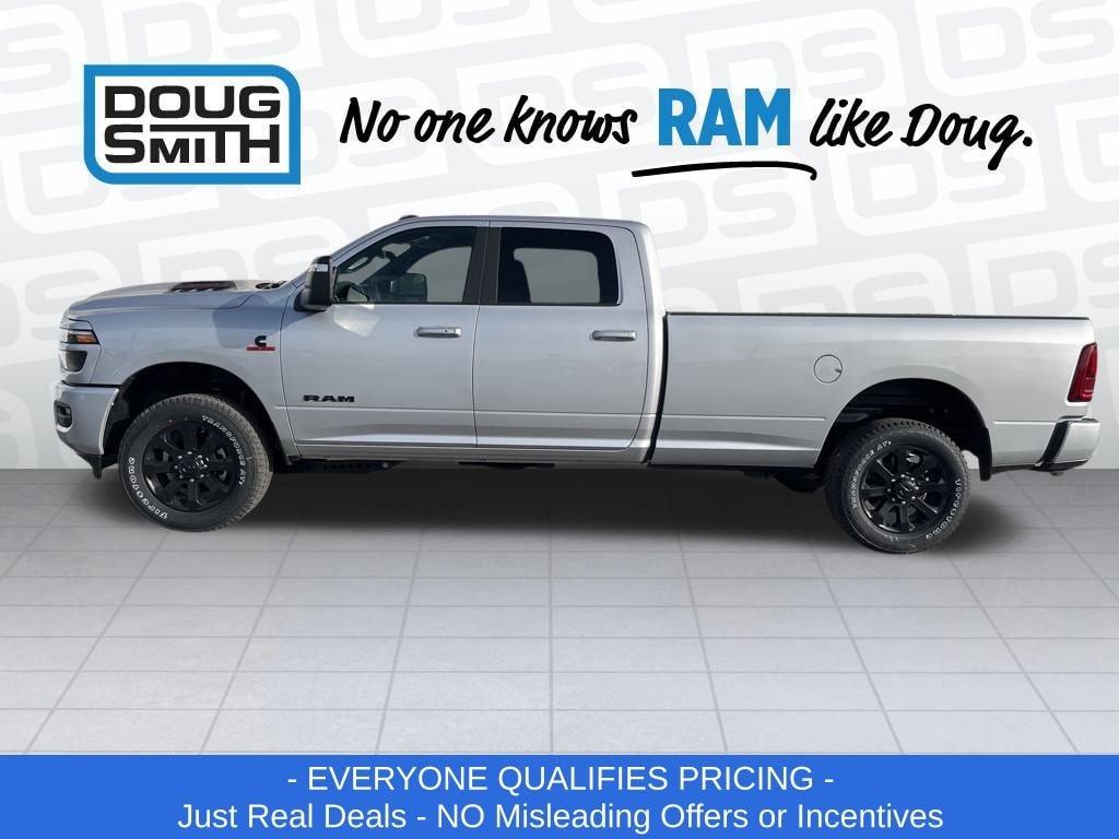 New 2026 Ram 2500 LARAMIE CREW CAB 4X4 8' BOX Pickup