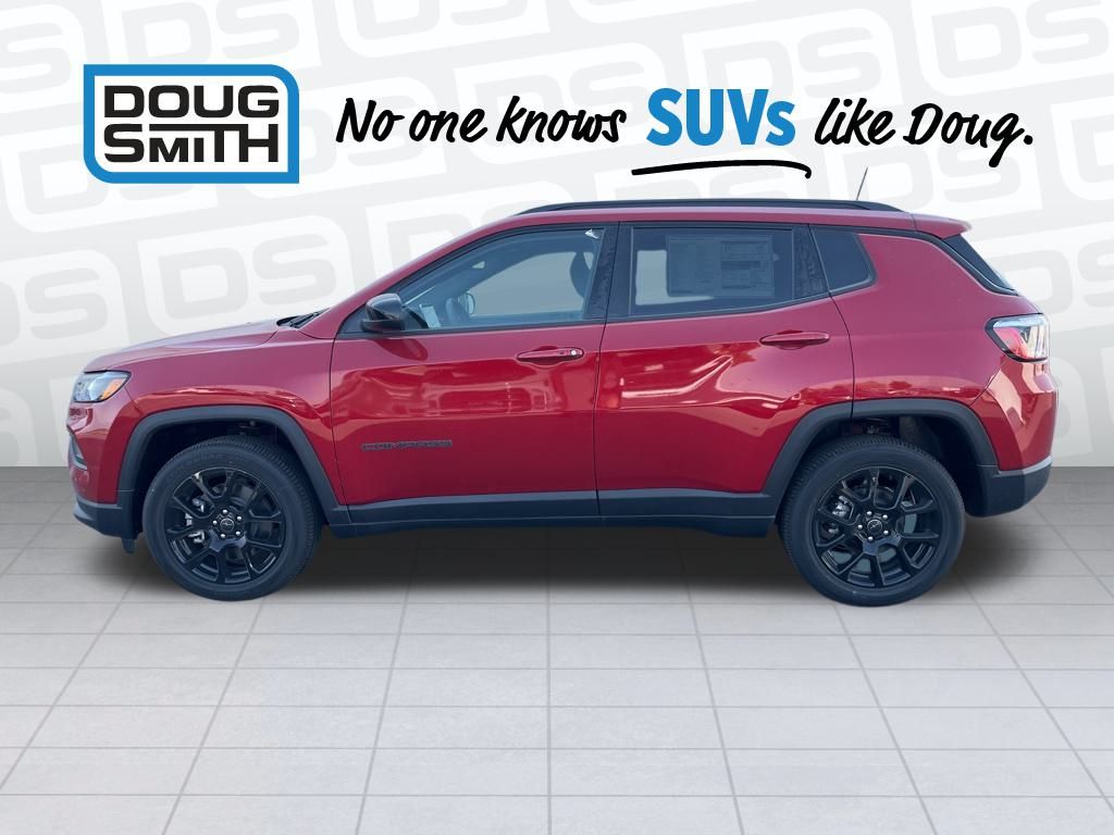 2025 Jeep Compass Latitude photo 3