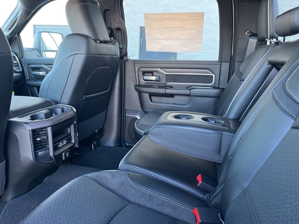 2026 RAM 2500 Laramie - Photo 34