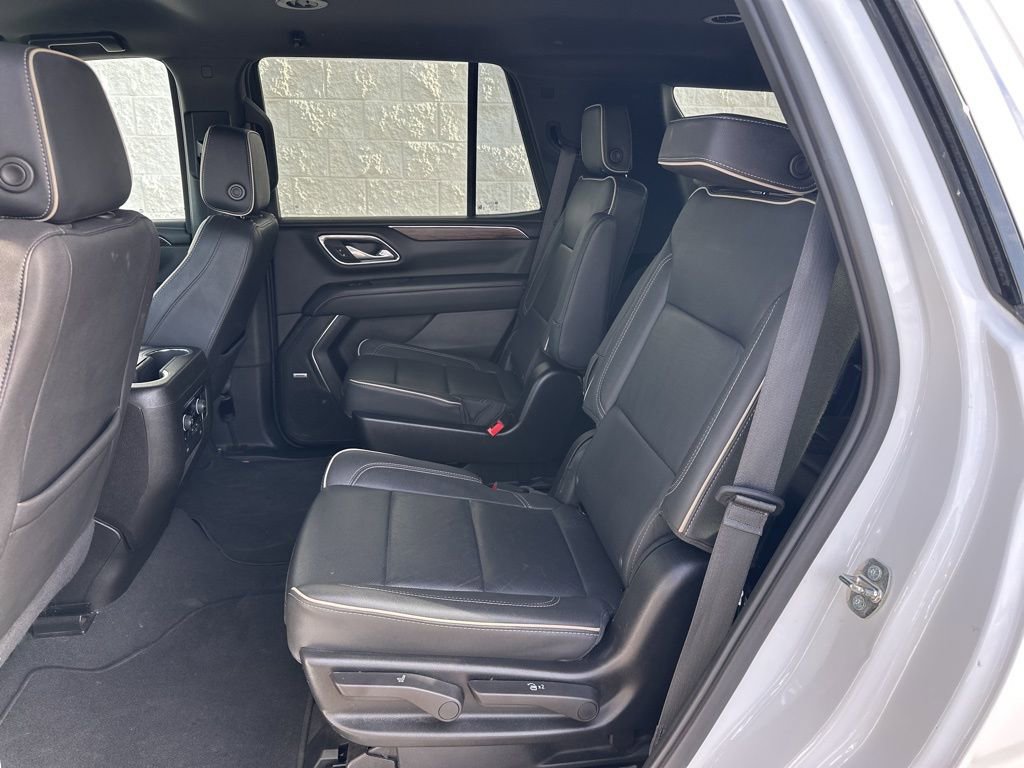 2024 Chevrolet Tahoe Premier photo 3