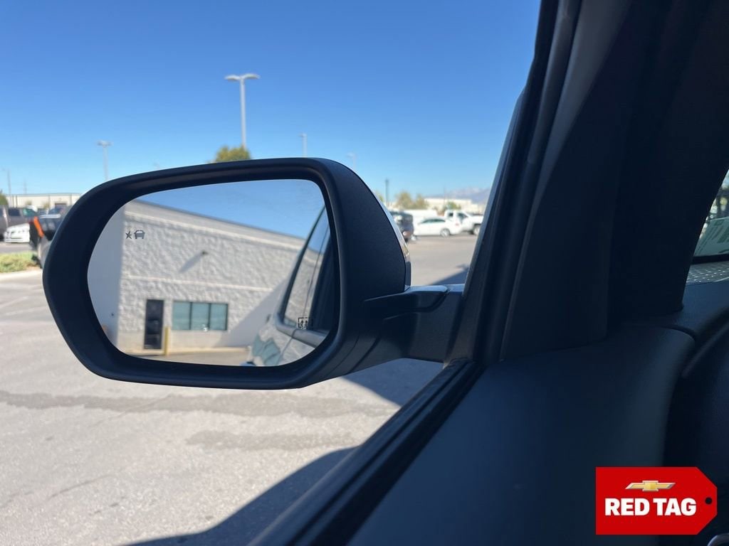 New 2026 Chevrolet Traverse LT SUV