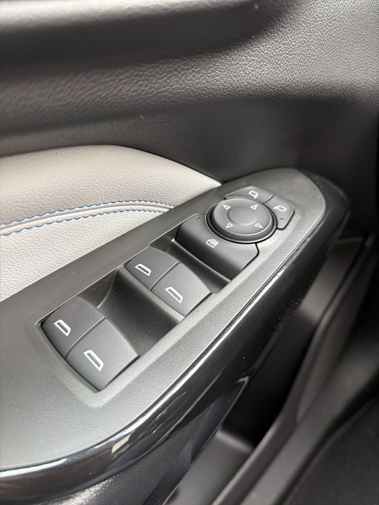 2026 Chevrolet Trax LT - Photo 6