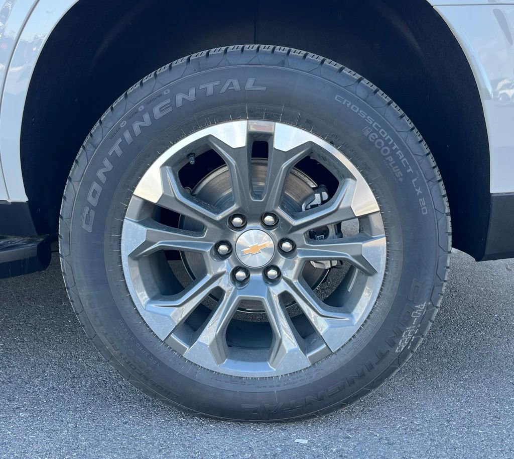2026 Chevrolet Tahoe LS - Photo 34