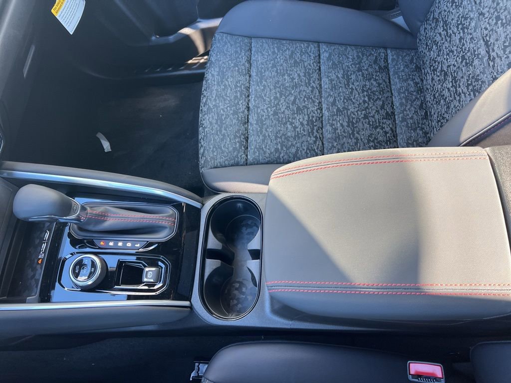 2026 Chevrolet Colorado Z71 - Photo 14