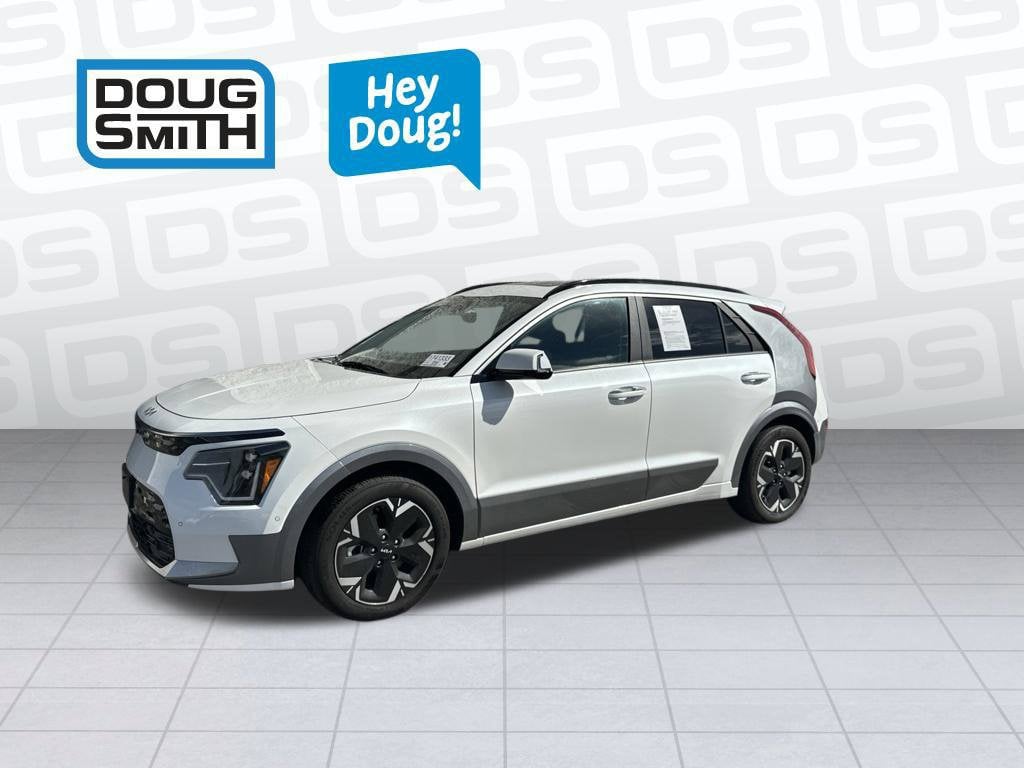 Used 2024 Kia Niro Wave with VIN KNDCT3L12R5092335 for sale in Spanish Fork, UT