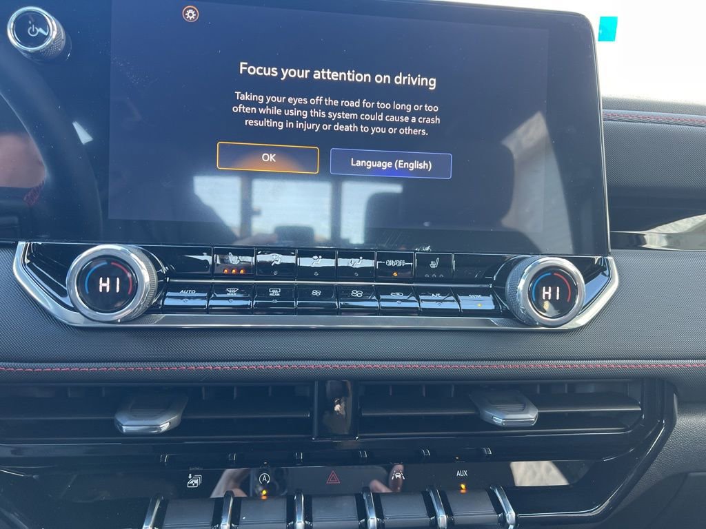 2026 Chevrolet Colorado Z71 - Photo 12