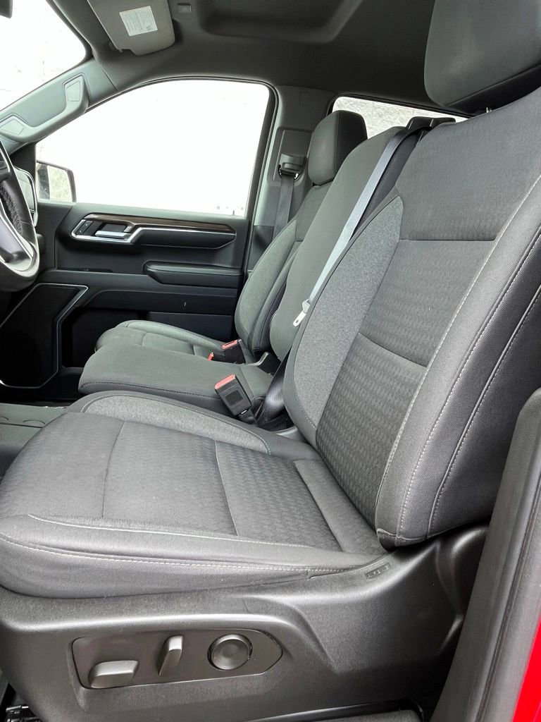 2023 Chevrolet Silverado 1500 LT - Photo 8