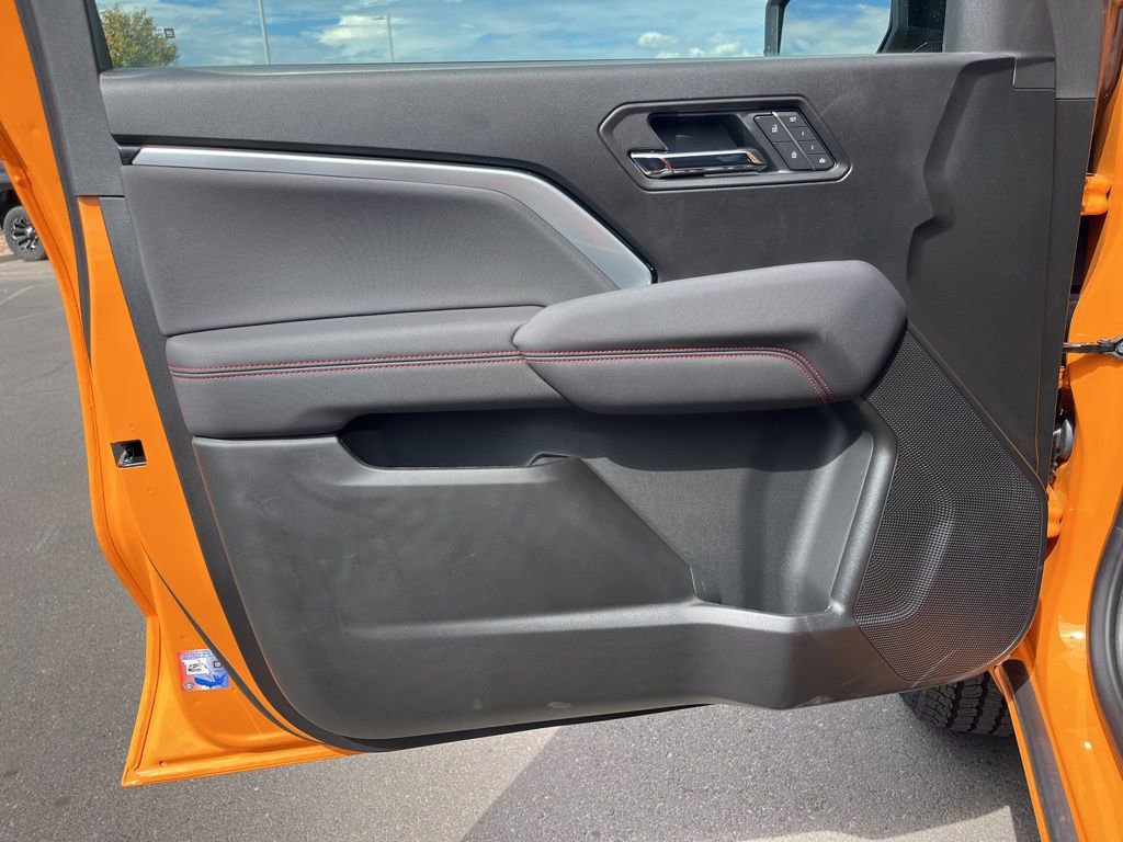 2026 Chevrolet Colorado Z71 - Photo 11