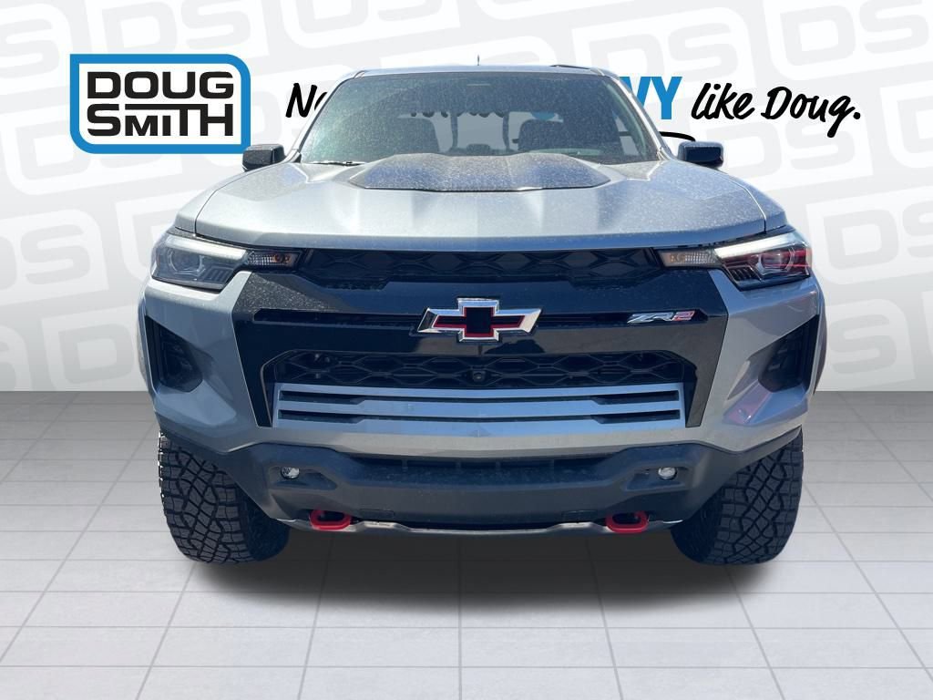 2026 Chevrolet Colorado ZR2 photo 2