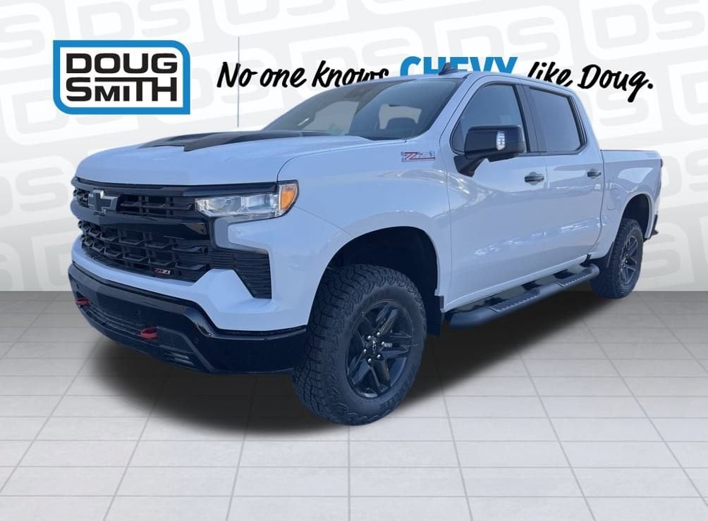 2026 Chevrolet Silverado LT's photo