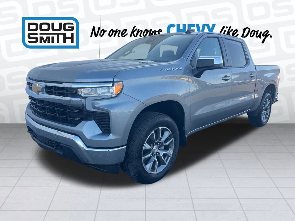 2026 Chevrolet Silverado LT's photo